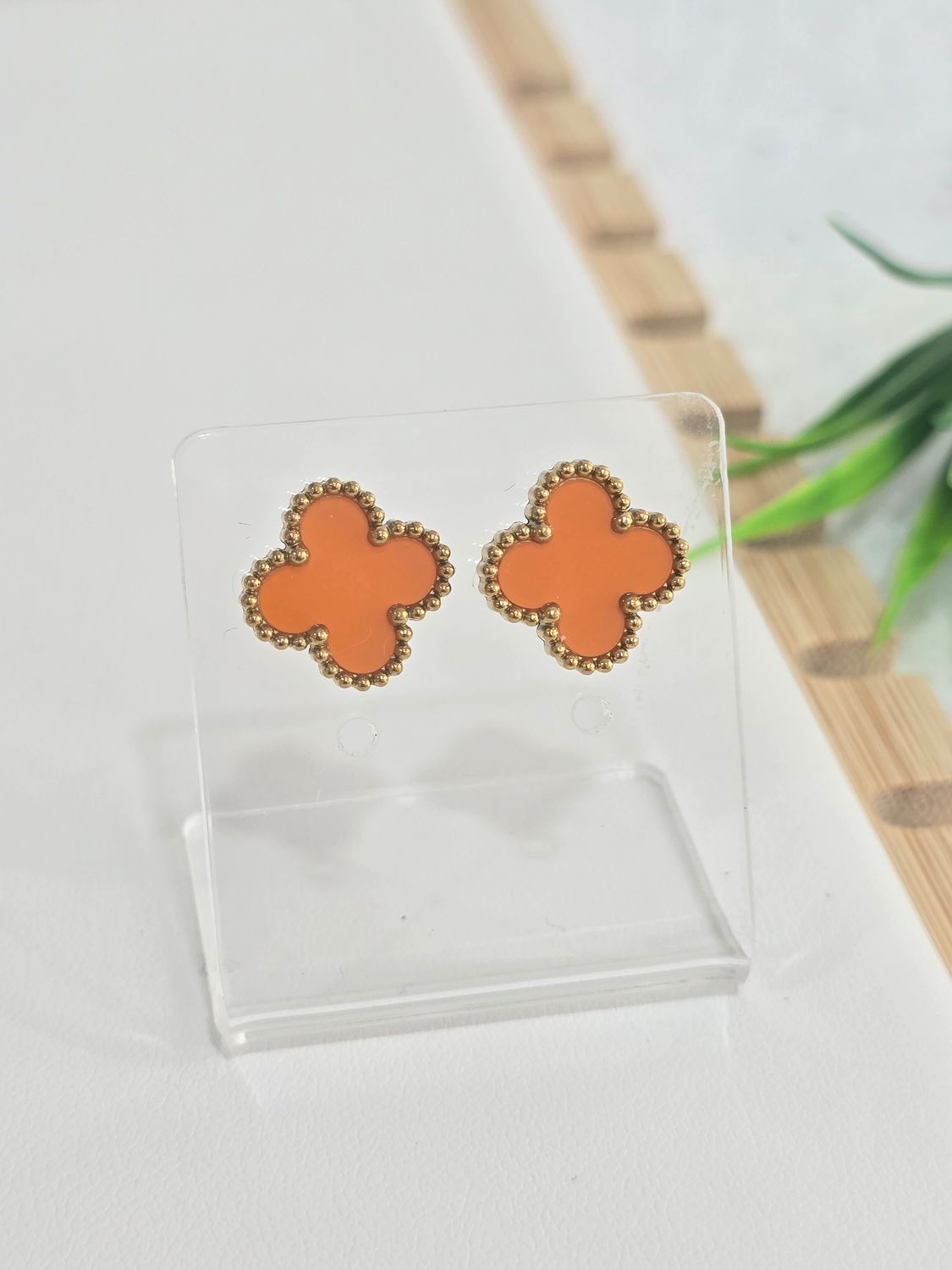 VAN CLEEF