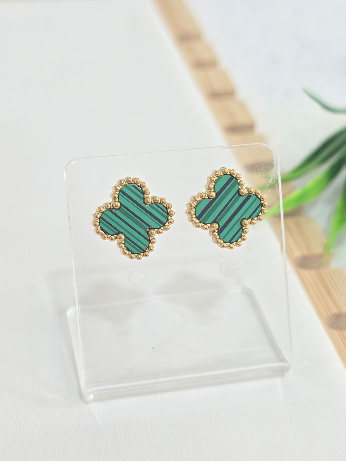 VAN CLEEF