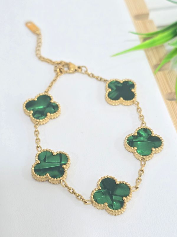 VAN CLEEF