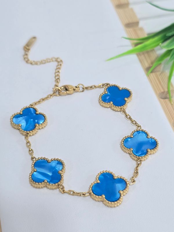 VAN CLEEF