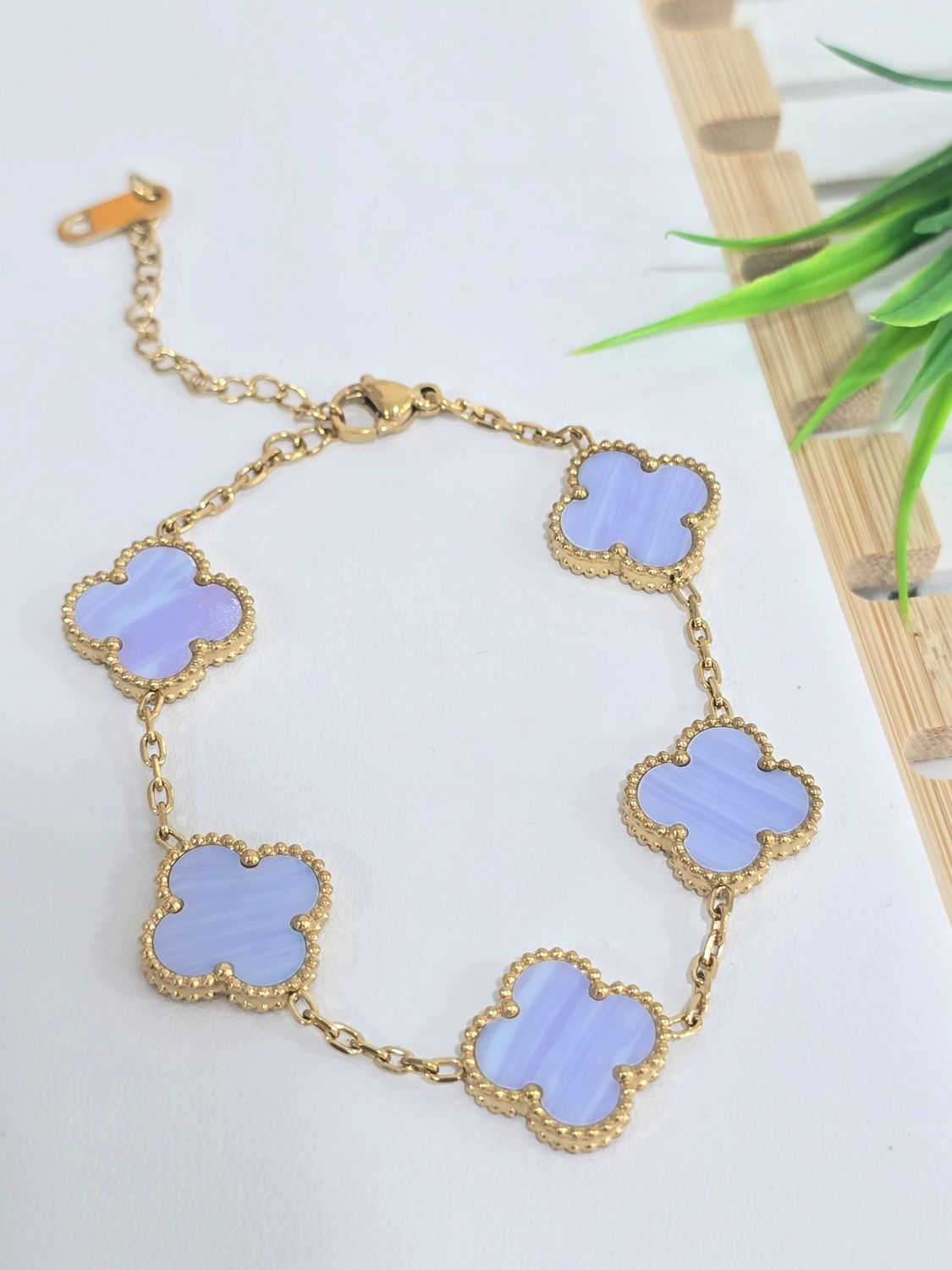 VAN CLEEF