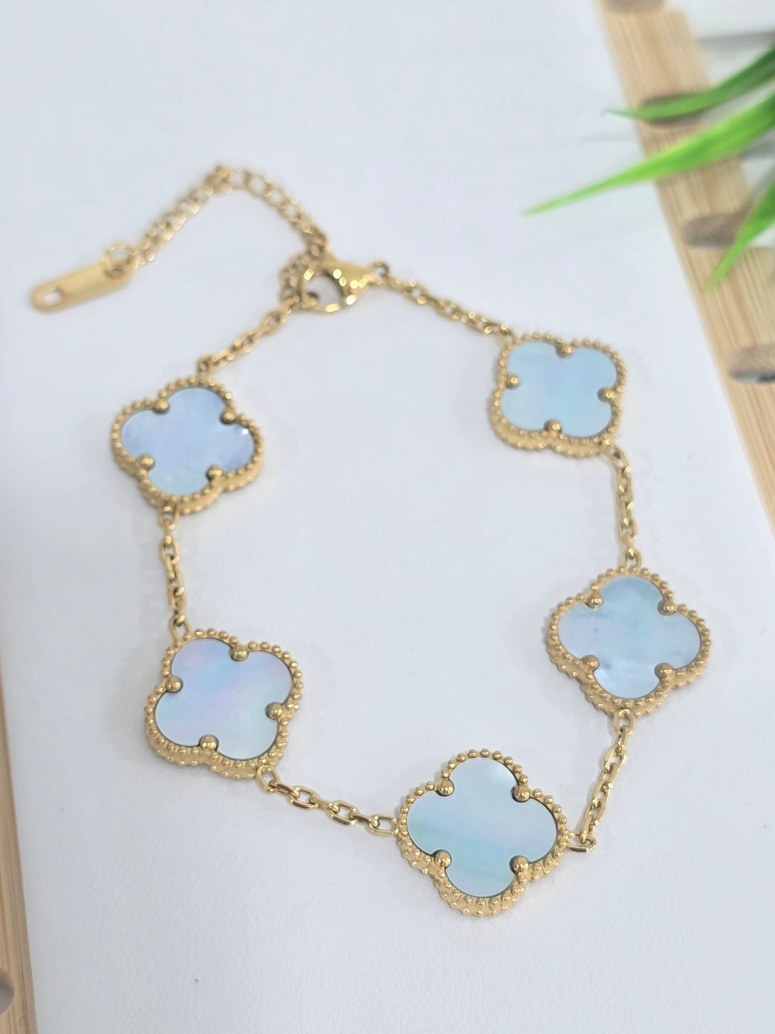 VAN CLEEF