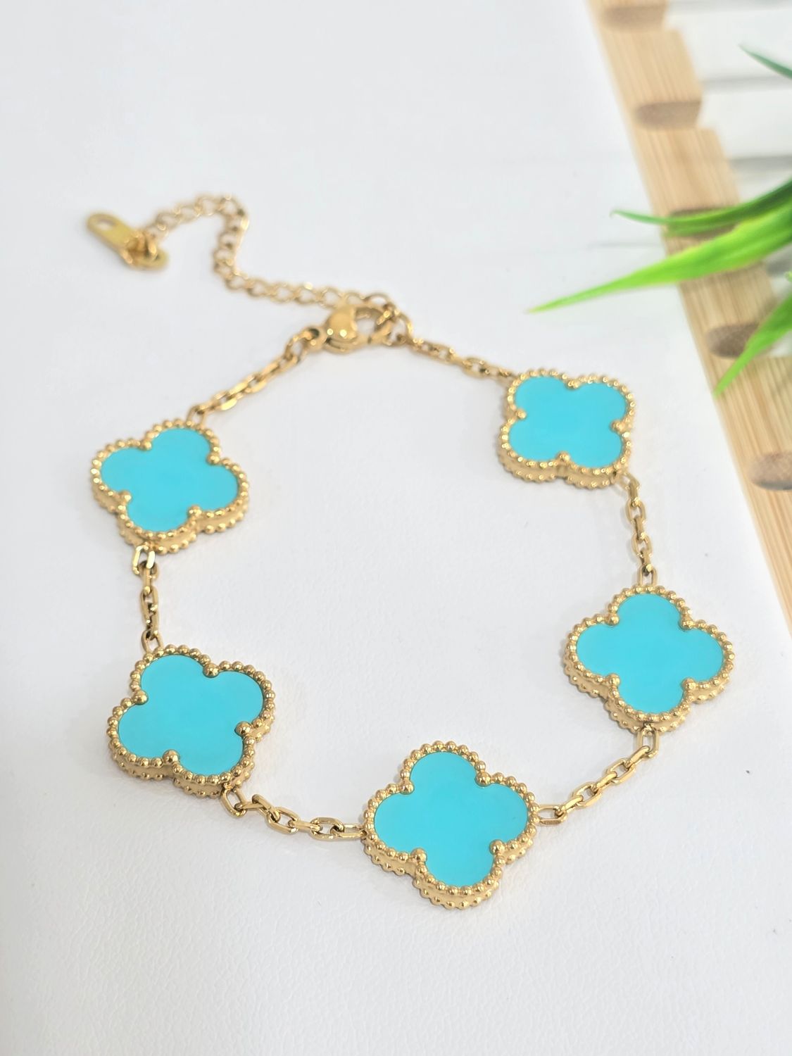 VAN CLEEF
