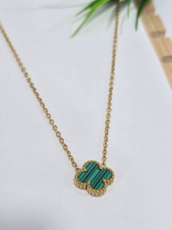 VAN CLEEF