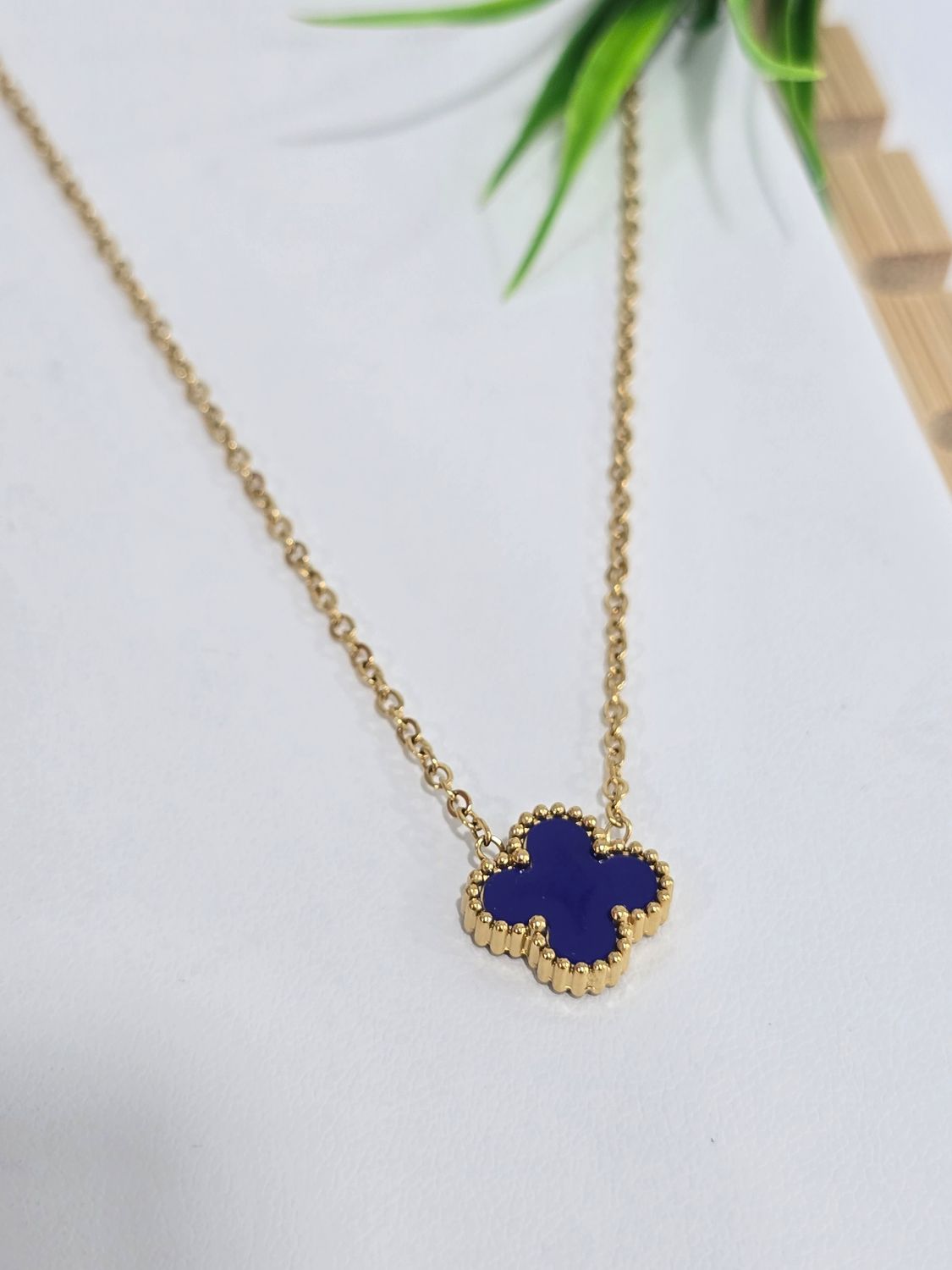 VAN CLEEF