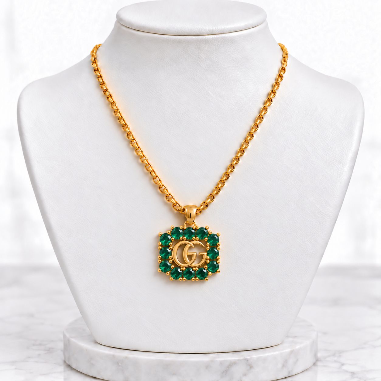 GUCCI
