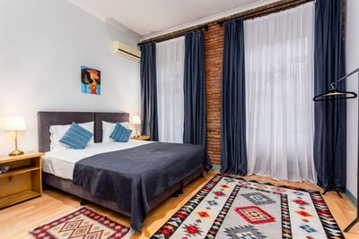 Triple Room; Street View