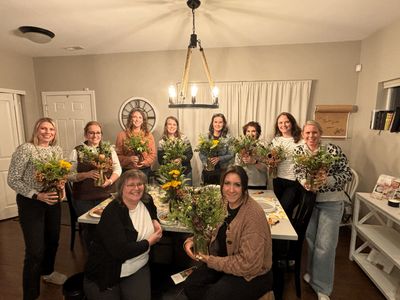 Workshop: Create your own Christmas centerpiece