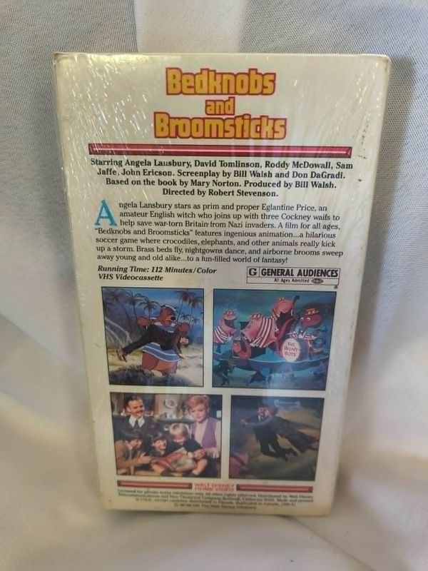 Bedknobs &amp; Broomsticks (VHS, 1971) New Sealed