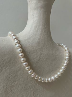 timeless pearl necklace