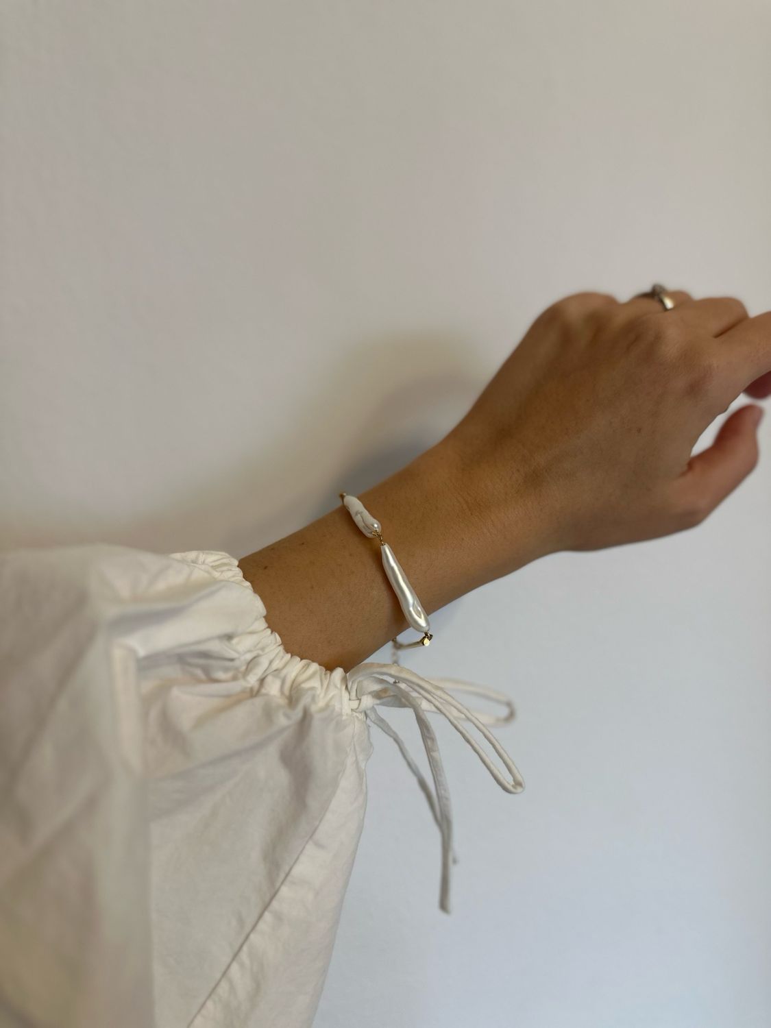 atelier | stix pearl bracelet