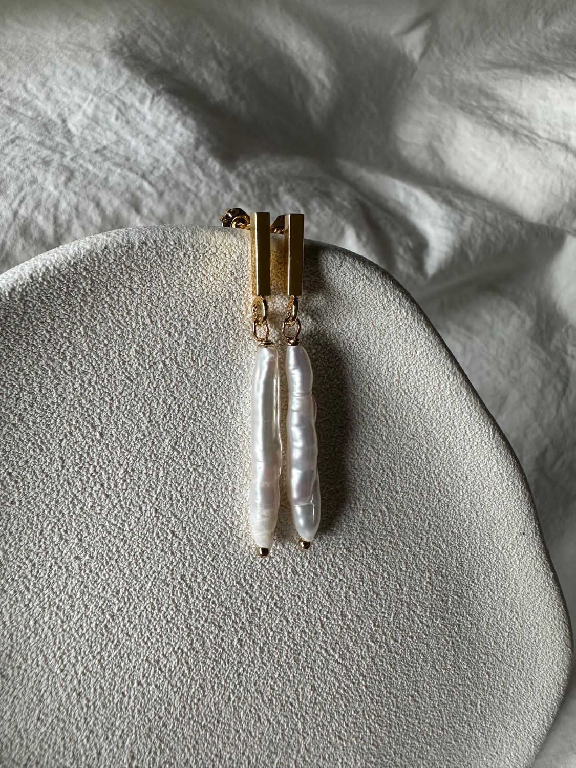 atelier | ago pearl earrings