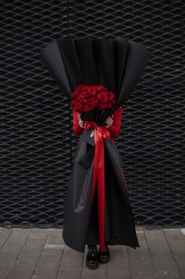 bouquet of red roses