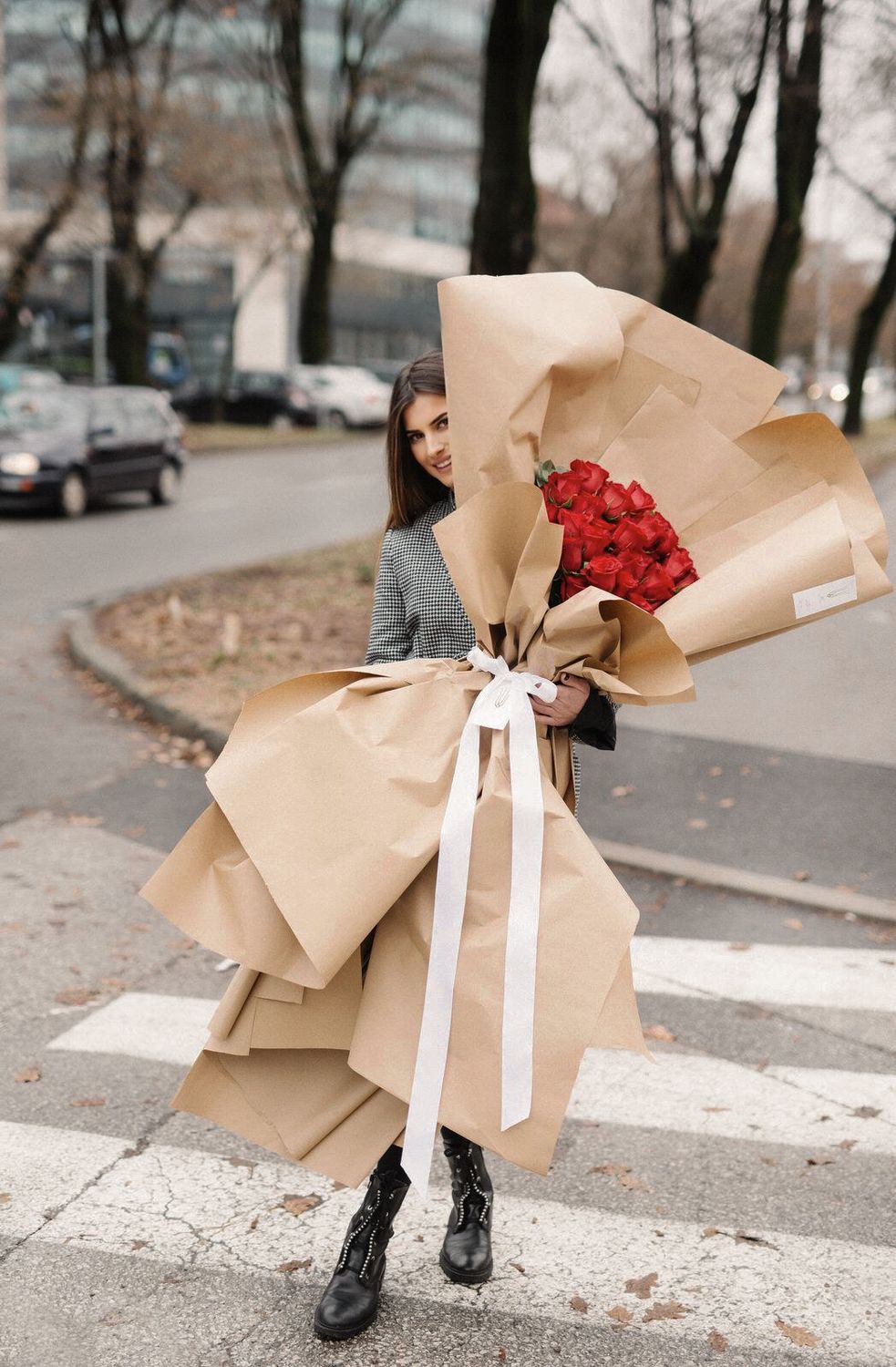 bouquet of red roses