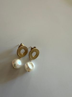 rattan pearl earrings