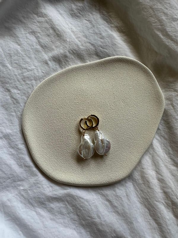 sail pearl earrings