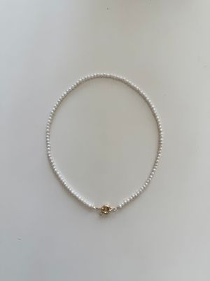boucle round mini pearl necklace