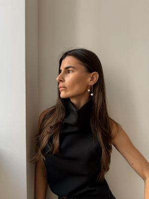jolie biserne naušnice