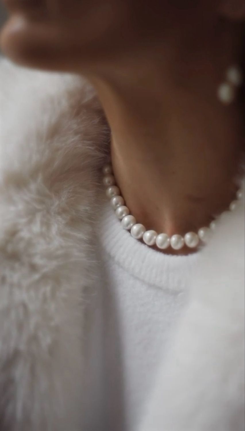 oversized pearls choker necklace