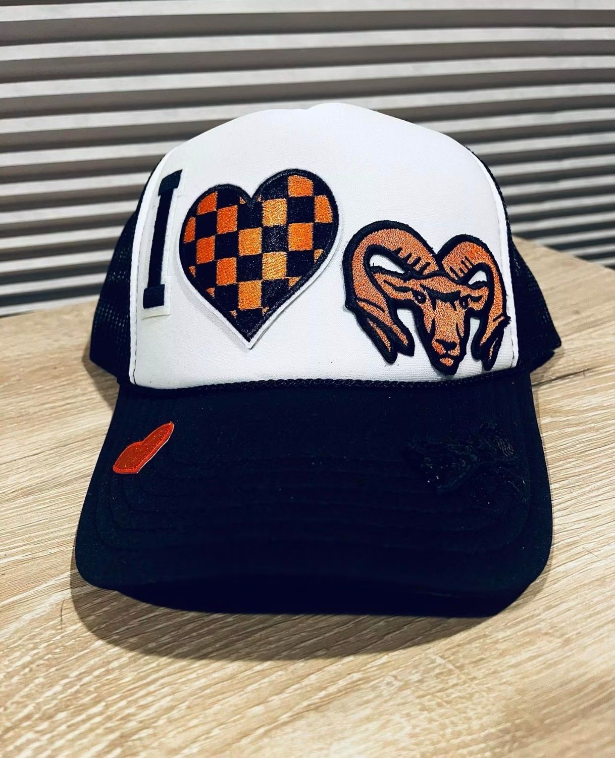 I 🧡 Rams hat
