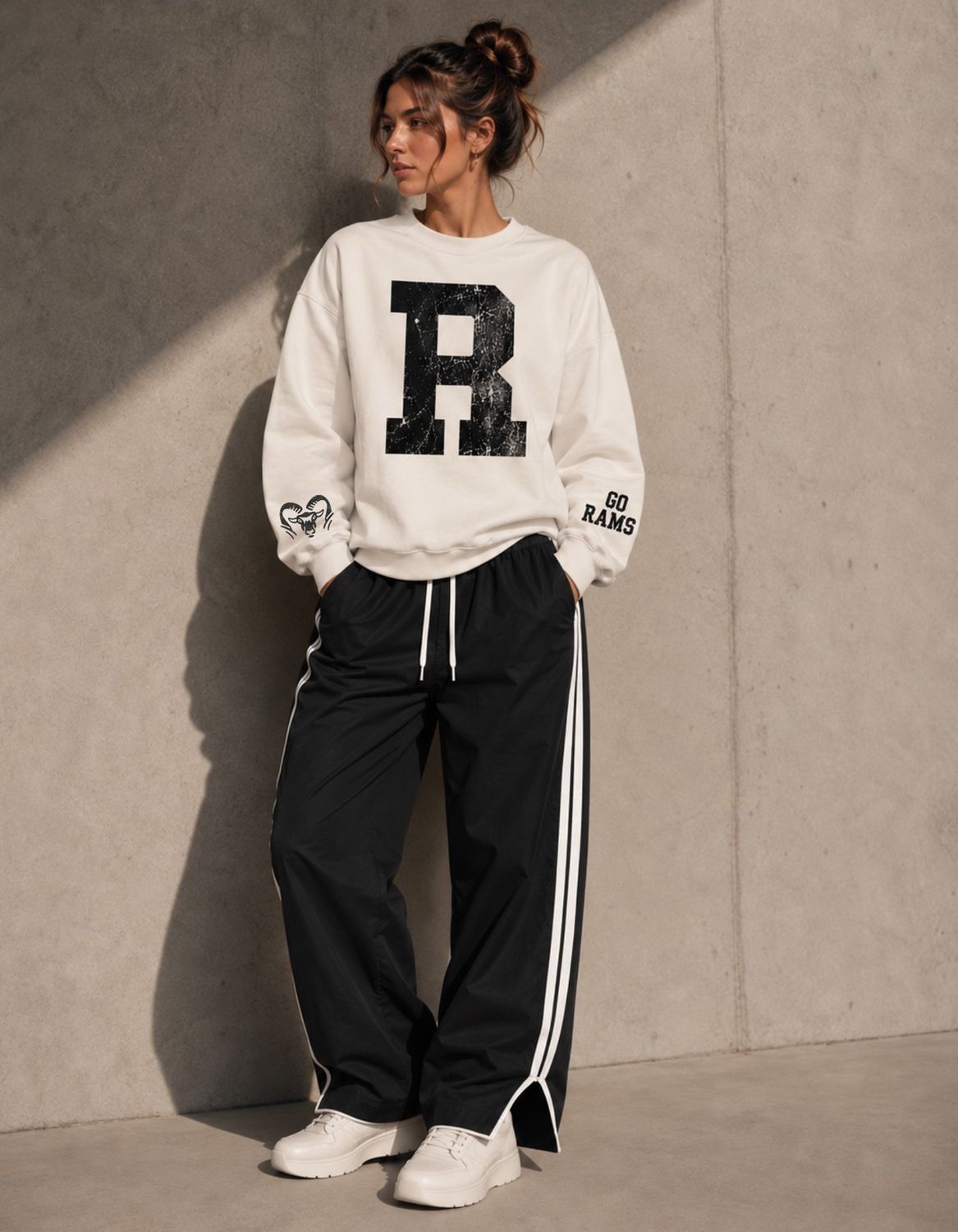 Varsity R Crew Black