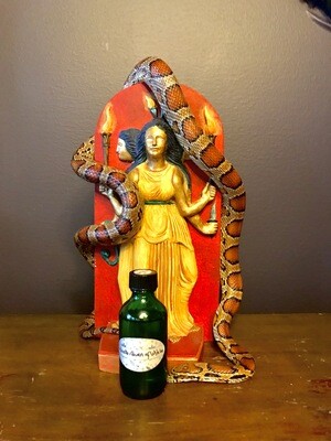 Hekate: Queen of Witches enchanted oil