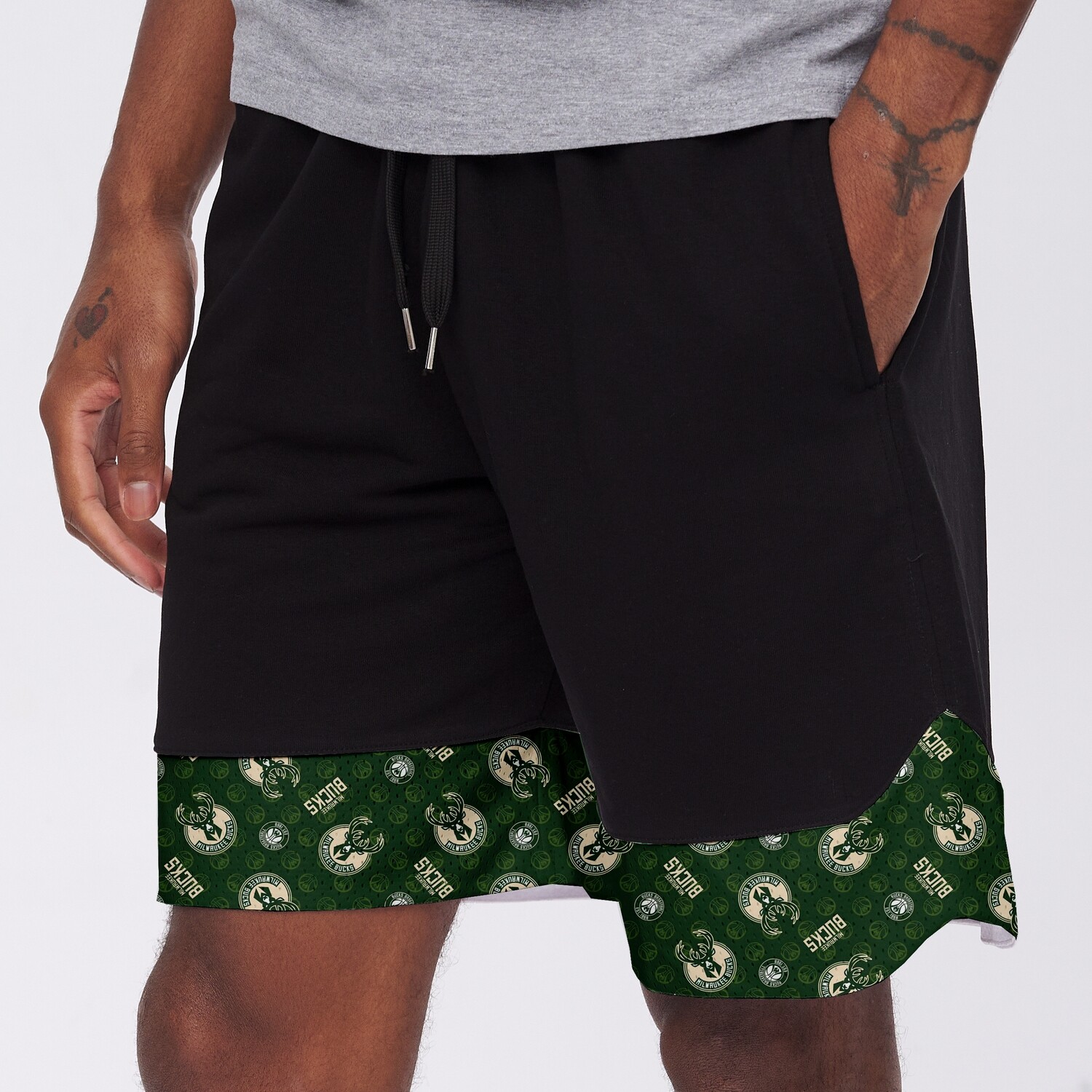OFFER Bucks green pattern combo  bermuda S