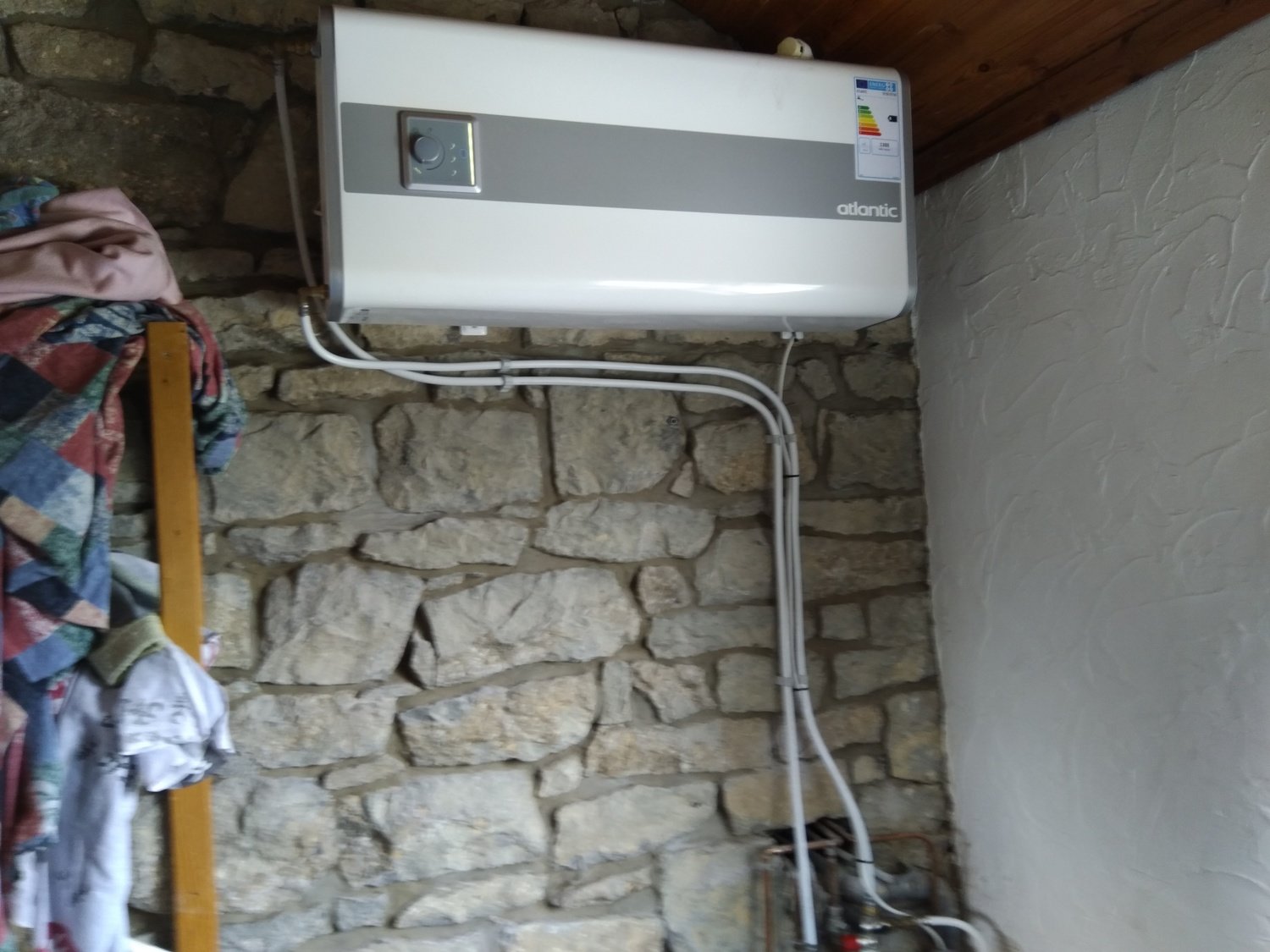 Atlantic. Lineo. Ballons électriques, vertical et/ou horizontal mural