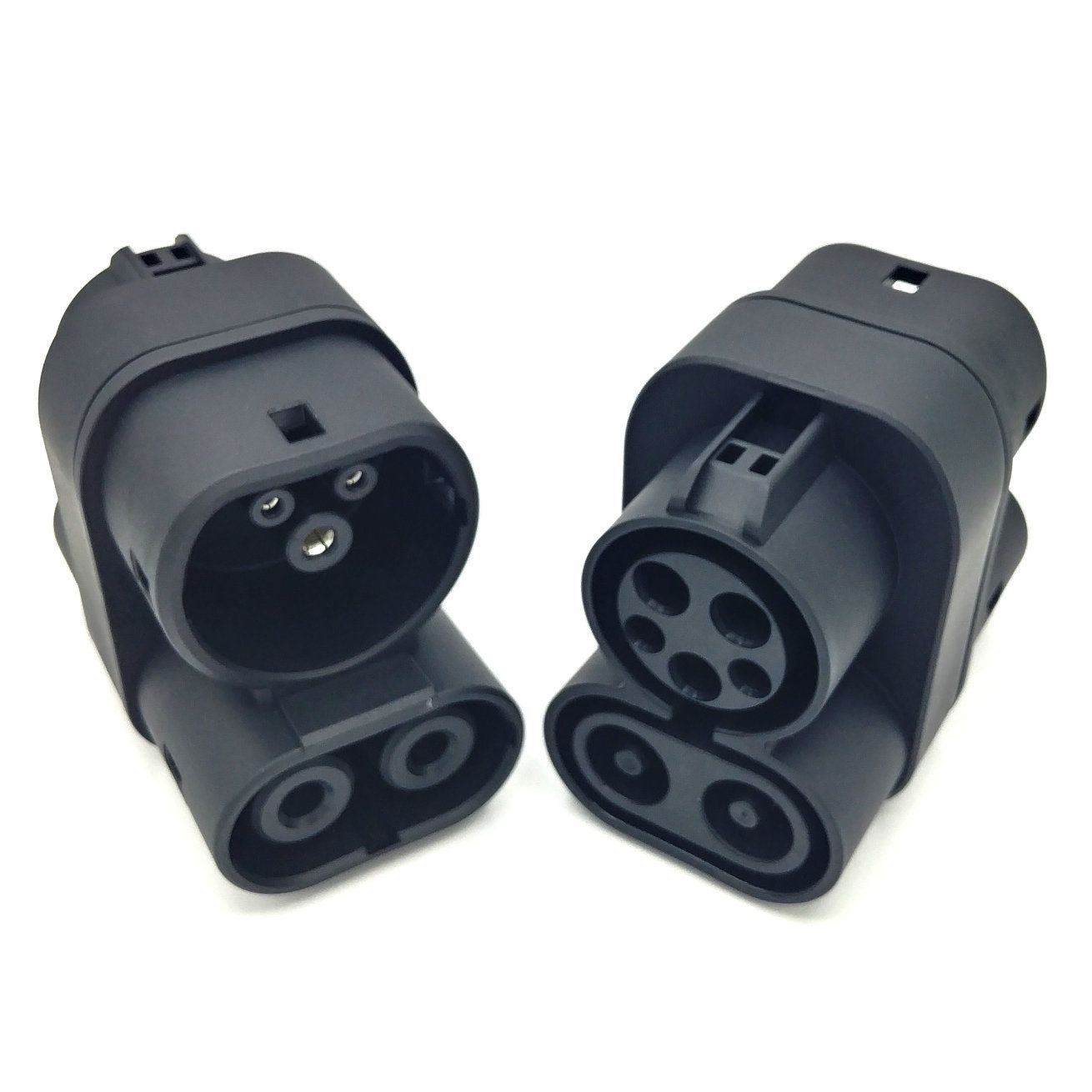 US/Korea/Taiwan to European CCS Combo 1 to CCS Combo 2 EV Quick Charger Adapter