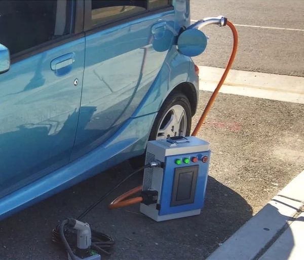 Portable CHAdeMO or CCS Mini DC Fast Charger