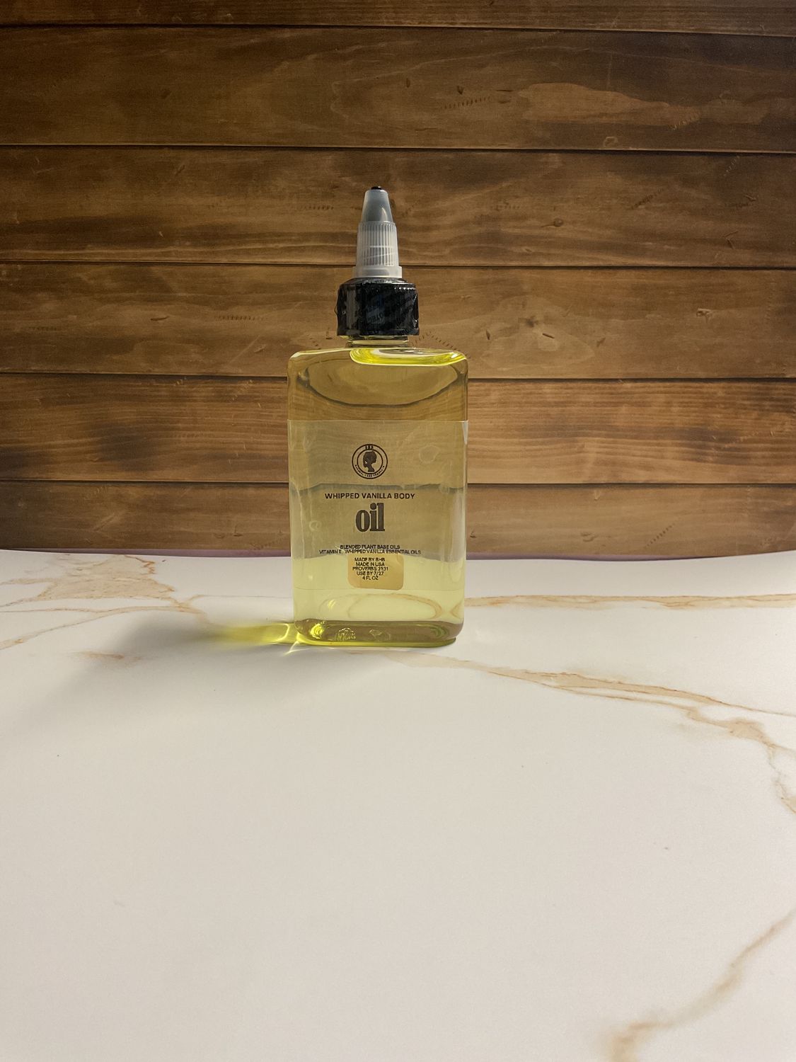 Silky Body Oil Whipped Vanilla Cream