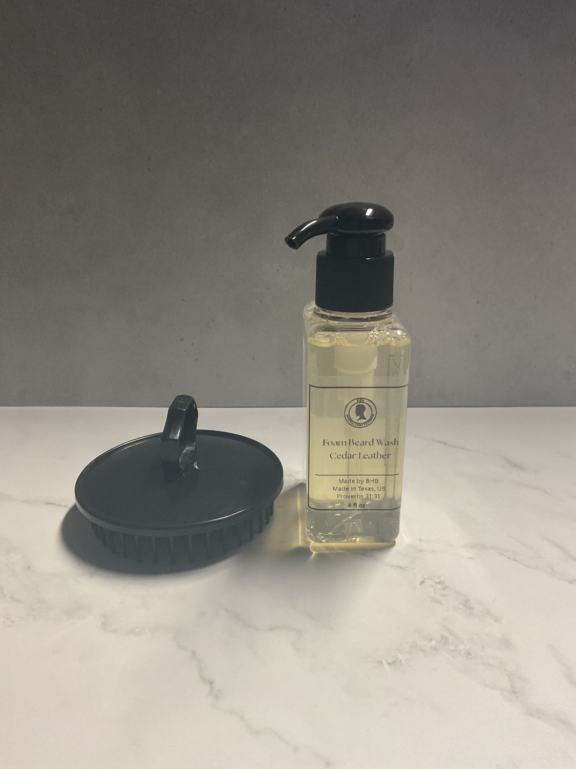 Cedar Leather Foam Beard Wash  4 fl oz