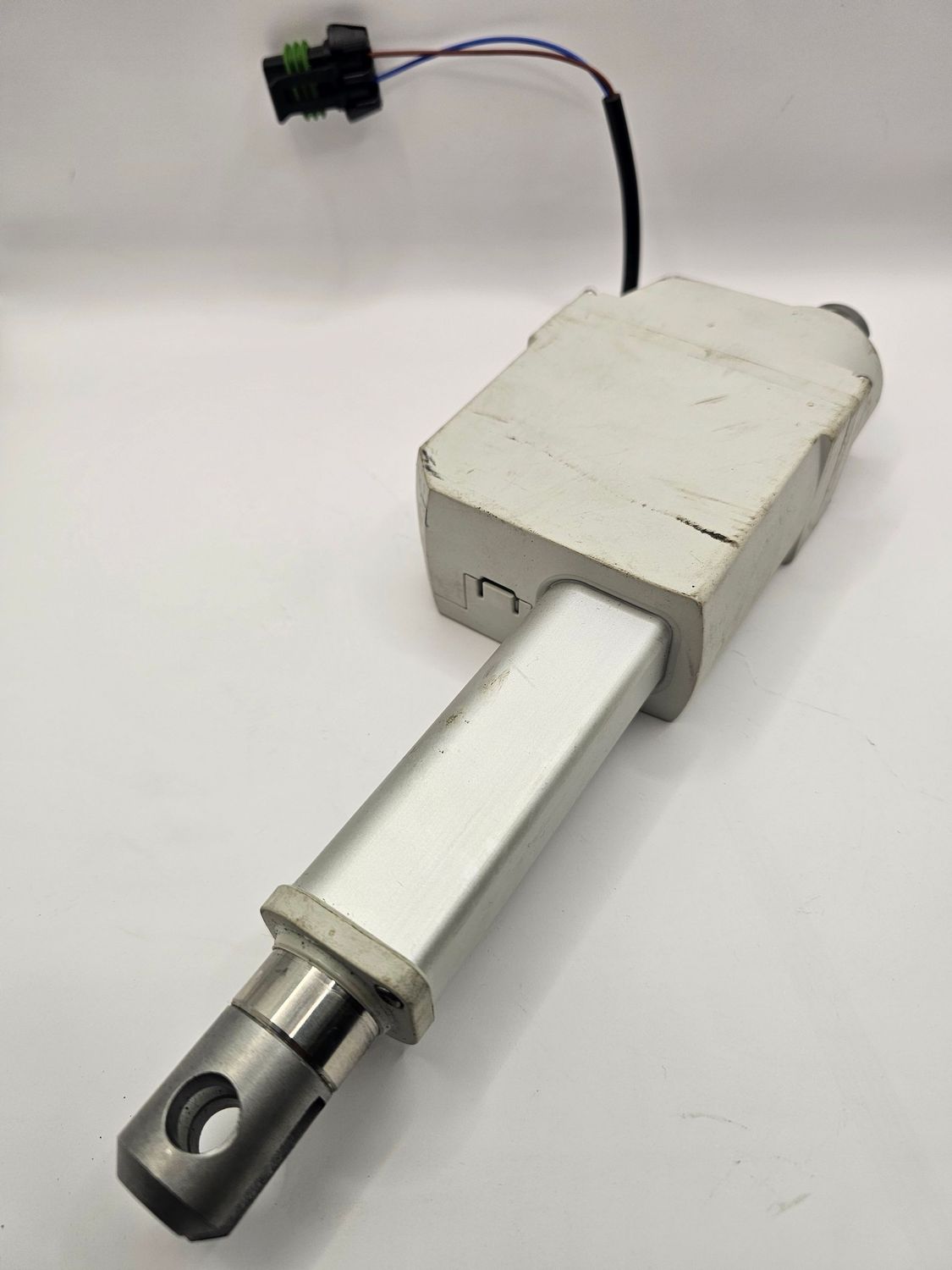 Tennant 9010845 T7 Squeegee Lift Actuator