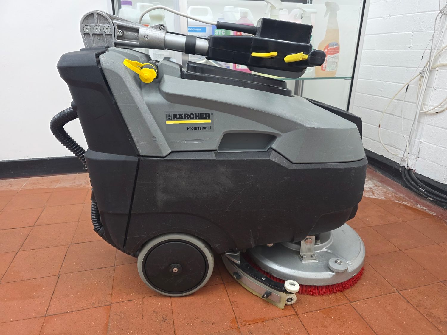 Karcher BD40/12C Scrubber Dryer