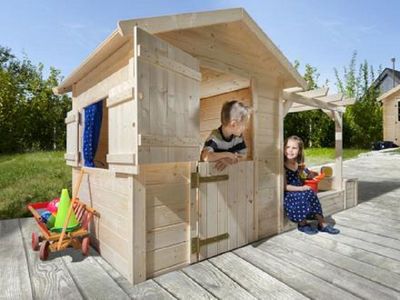 274 x 122cm Tabaluga Spielplatz, natur, 21 mm, bestehend aus Drachenhöhle, Sandkasten, Pergola und Schatztruhe mit Deckel