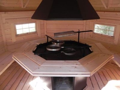 8 eckige Grillkota Grillhütte 6.9 m²