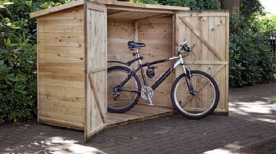 ​Garden houses with 14-21 mm wall thickness for recreation and versatile storage.
