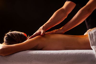 MASSAGES & GOMMAGES