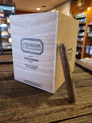 Anstead&#39;s Selects Sungrown Toro