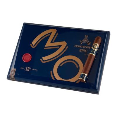 Montecristo Epic Vintage 12, Size: Toro (6&quot;x52), Single/Box: (Single)