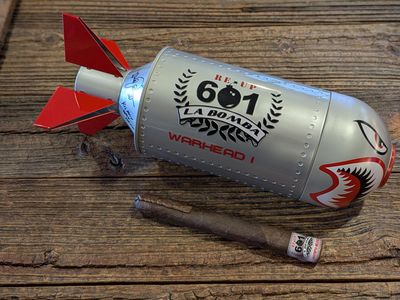 Espinosa 601 La Bomba Warhead I RE-UP