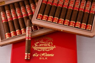 E.P. Carrillo La Historia Silk