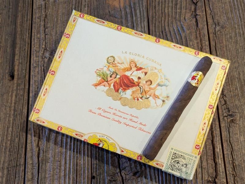 La Gloria Cubana Classic Maduro Churchill Vault (Single)