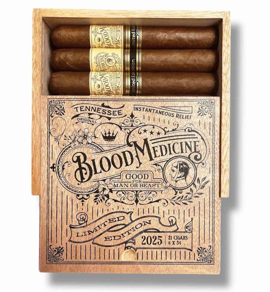 Crowned Heads Blood Medicine 2025 LE, Single/Box: (Single) (5 x 52)