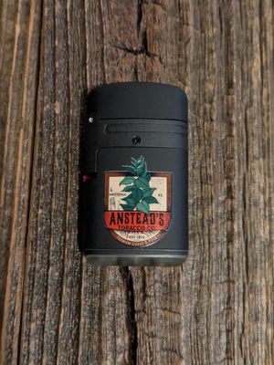 Anstead&#39;s Dual-Torch Lighter