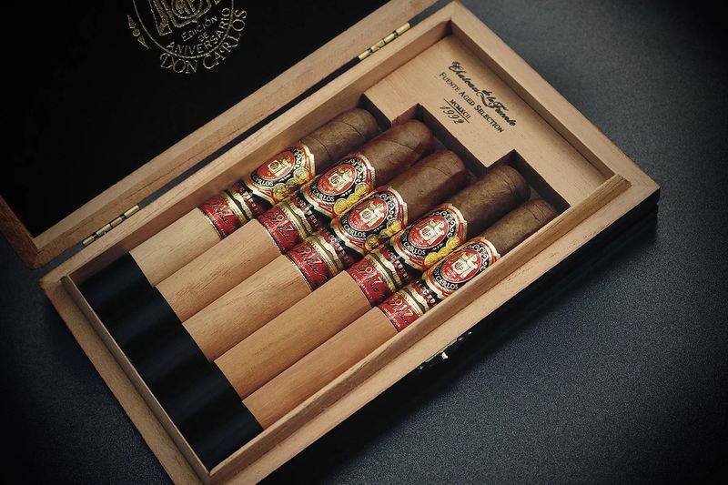 Don Carlos Edicion de Aniversario 5-Cigar Assortment