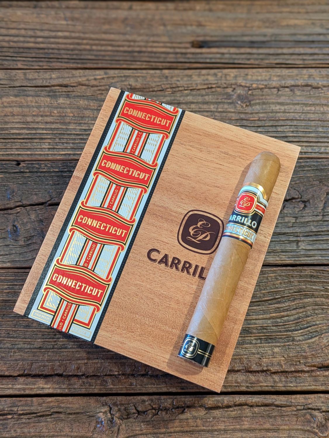 E.P. Carrillo Essence Connecticut, Size: Toro (6x52), Single/Box: (Single)