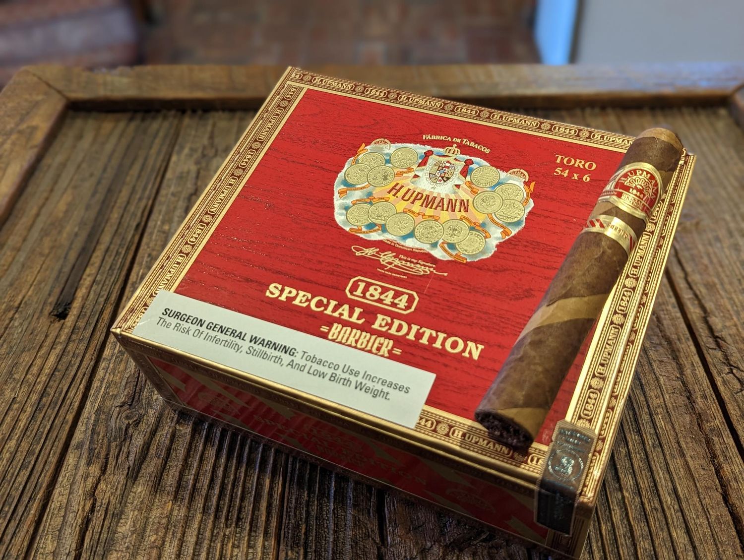 H. Upmann 1844 Special Edition Barbier, Size: Toro (6"x54), Single/Box: (Single)