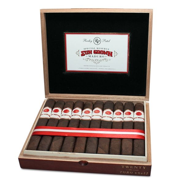 Rocky Patel Sun Grown Maduro, Size: Toro (6.5"x52), Single/Box: (Single)