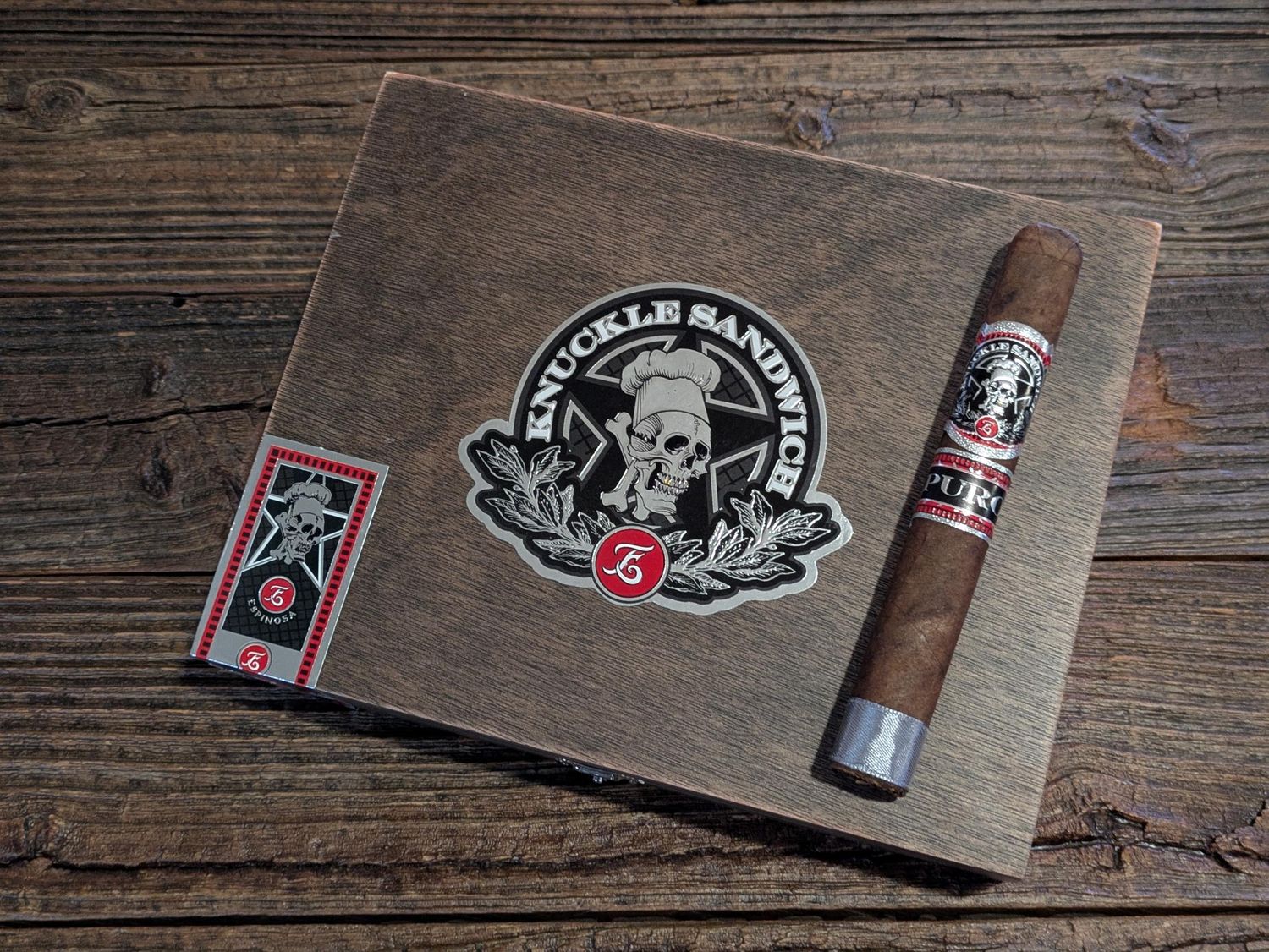 Knuckle Sandwich by Espinosa Puro: Nicaragua, Size: Toro (6"x54), Single/Box: (Single)